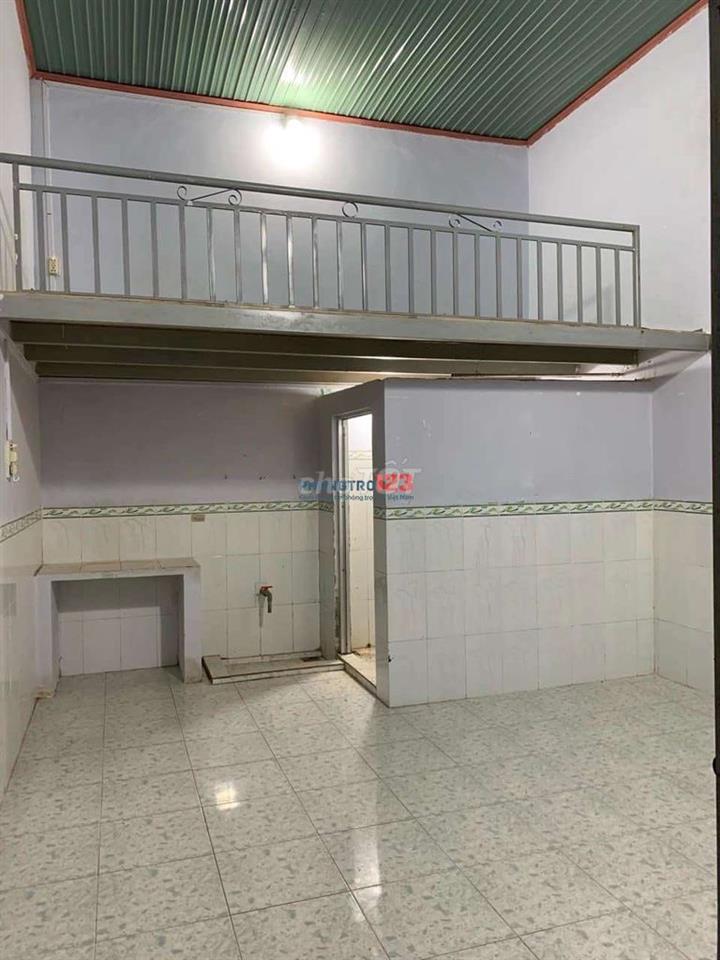 còn trống 01 phòng trọ xuân la
