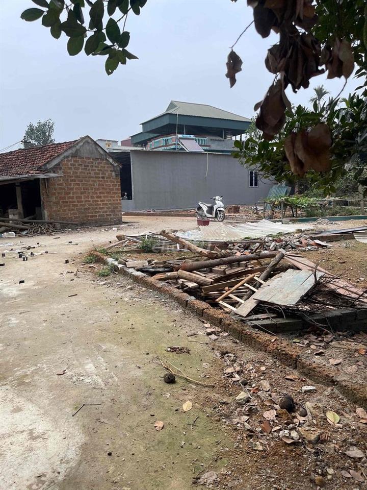 đất nền hoà lạc