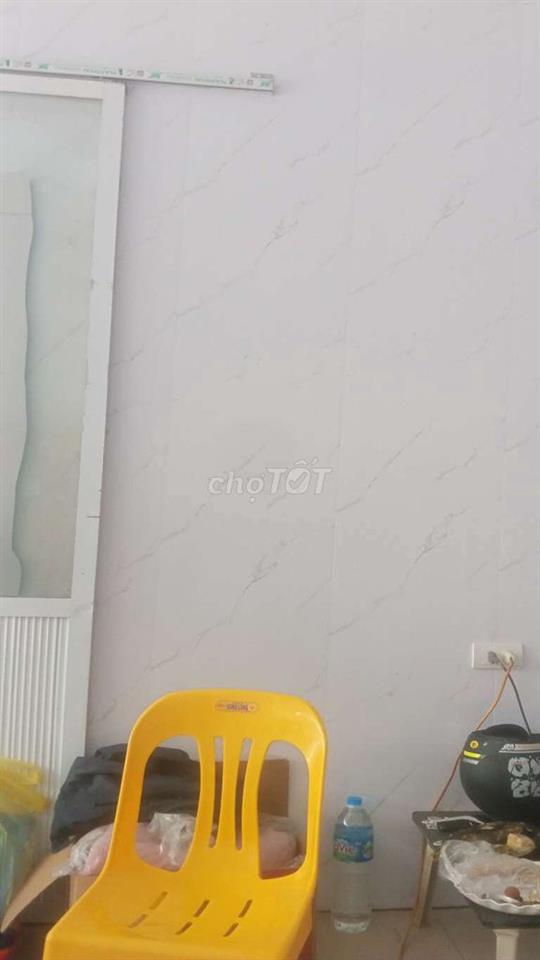 bán nhà 2 tầng 1 lửng giá rẻ 