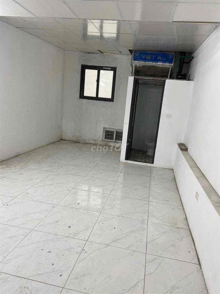 NHÀ 2 tầng Hữu Hoà