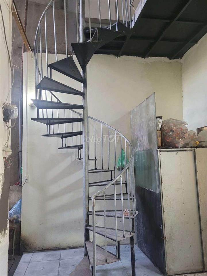 cho thuê mặt tiền