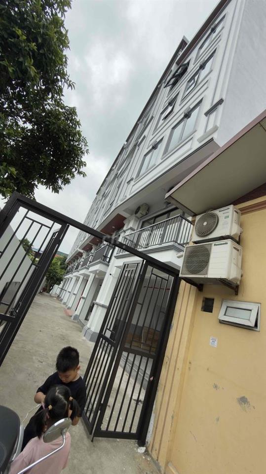 CCMN mới đập hộp gần chợ Tứ Hiệp