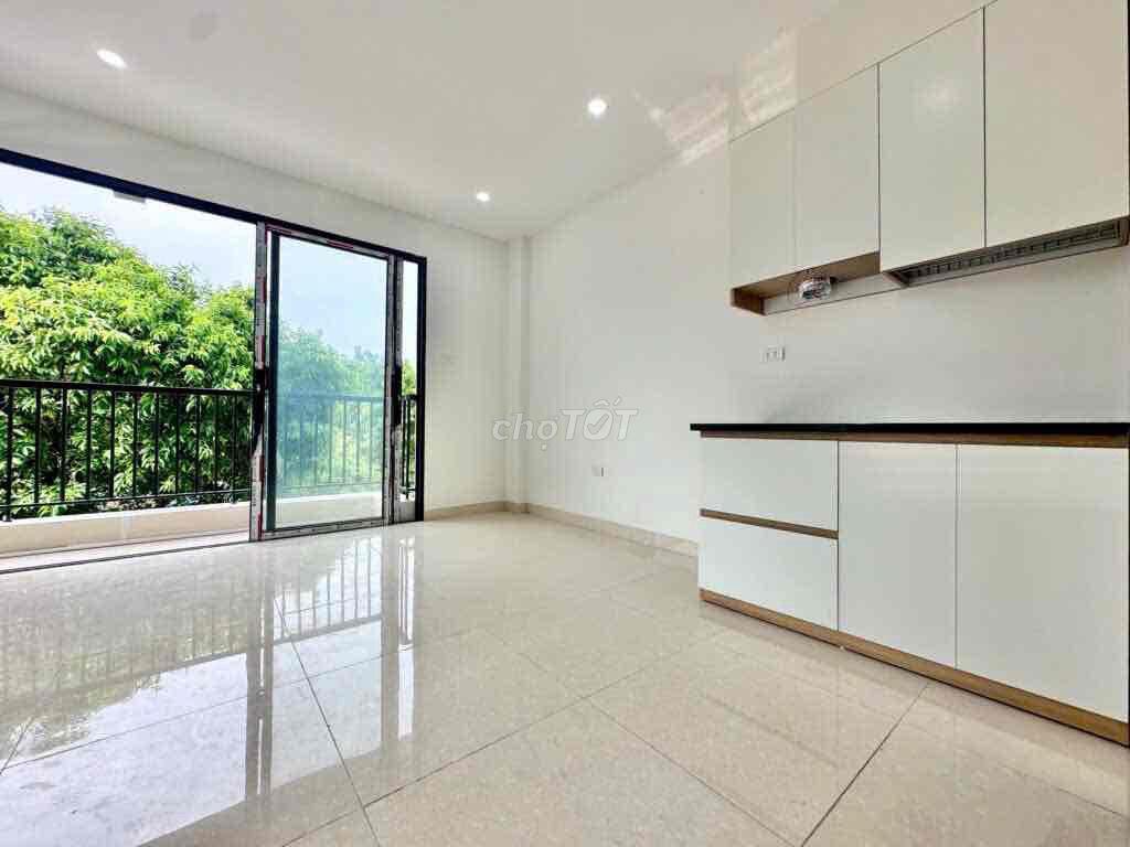 CCMN mới đập hộp gần chợ Tứ Hiệp