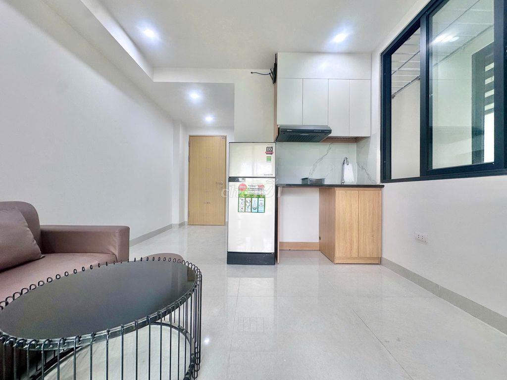 CCMN đập hộp gần chợ Tứ Hiệp