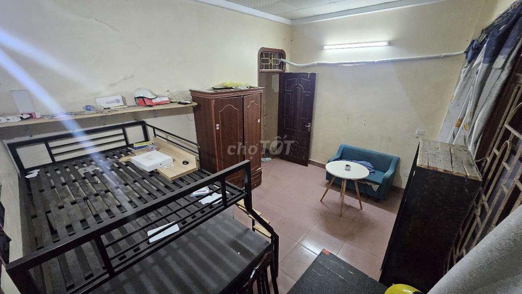Phòng trọ trong ngõ 111 Triều Khúc bao điện nước giá sinh viên
