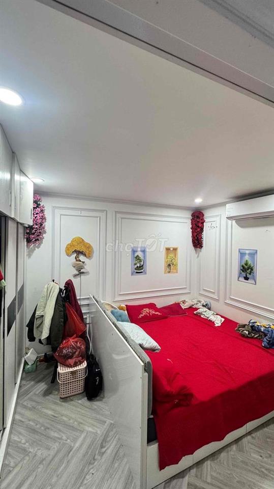 Chính chủ bán cc tại 275 nguyễn trãi - khu Hoàng Huy