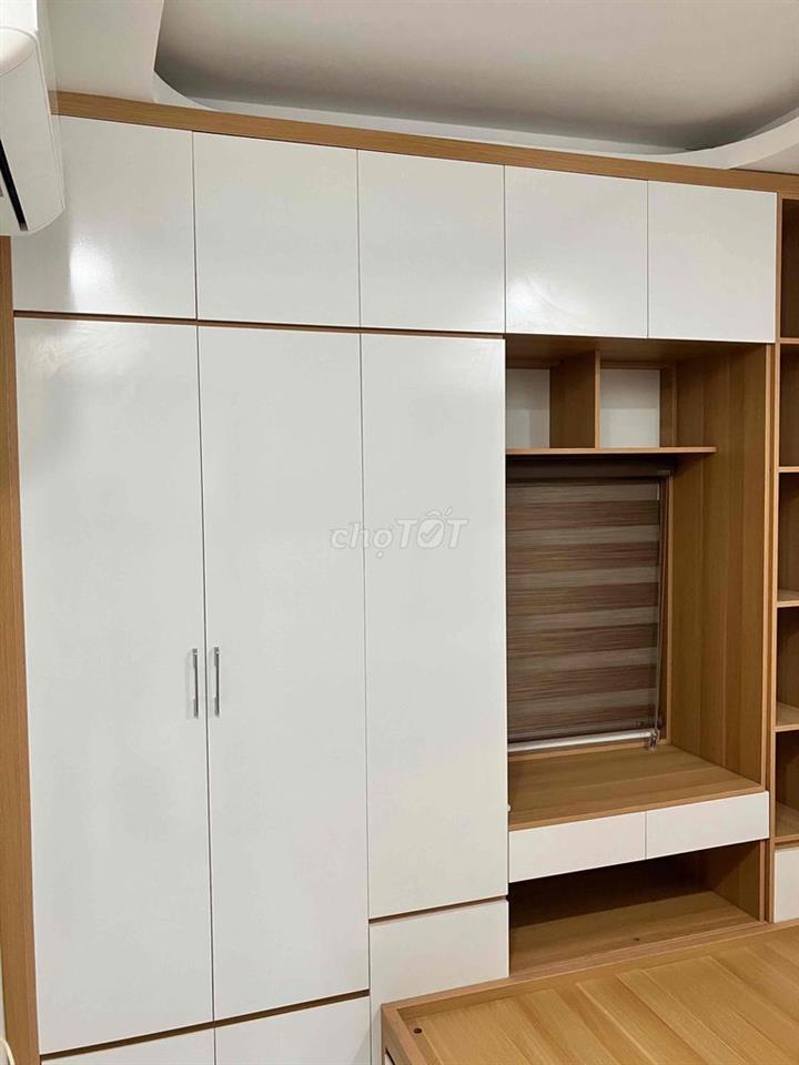 Chính chủ cho thuê căn ccmn 2 ngủ phố Cự Lộc