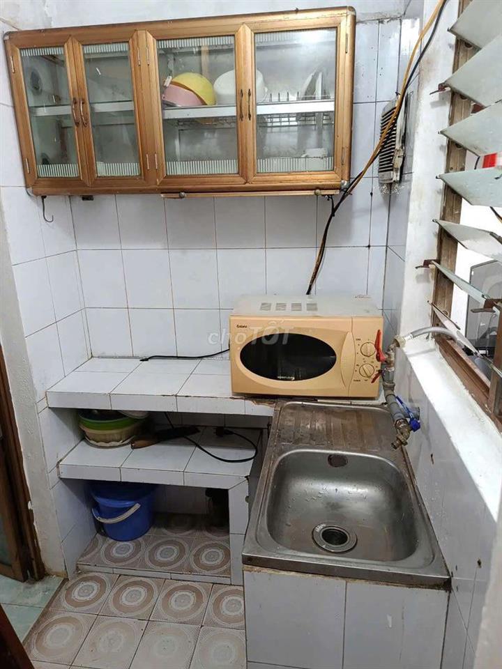 cho thuê nhà tập thể quân đội điện nước giá dân.