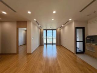 Cho thuê 3N Cơ bản Golden Land 120m2 - Có Slot Ô tô 15Tr/th Vào luôn