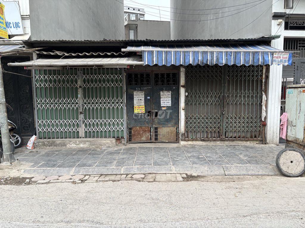 Bán nhà số 107 ngõ 12 view hồ sen Phương Liệt