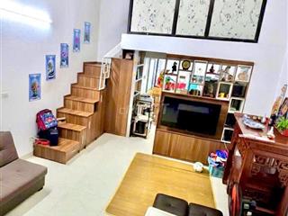 Bán nhà 95m vuông Khương Đình