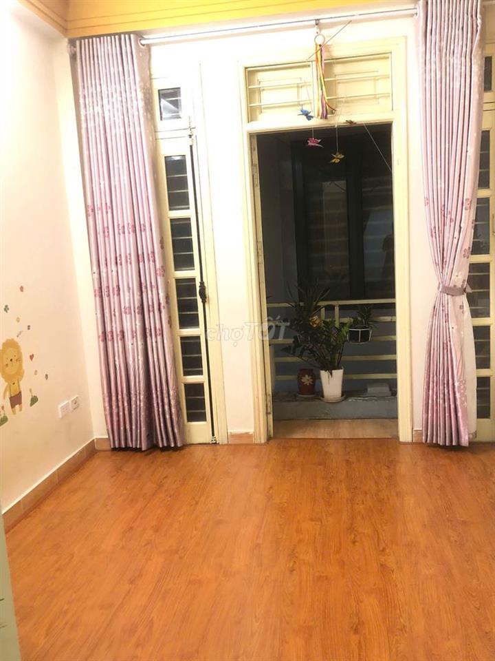 Cho thuê nhà nguyên căn ngõ 29 phố Khương Hạ