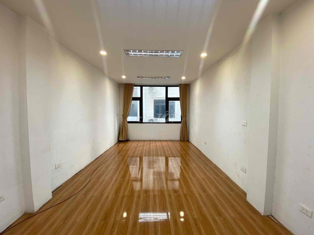 Chính chủ cho thuê VP  70m² ngã tư Artemis Trường Chinh