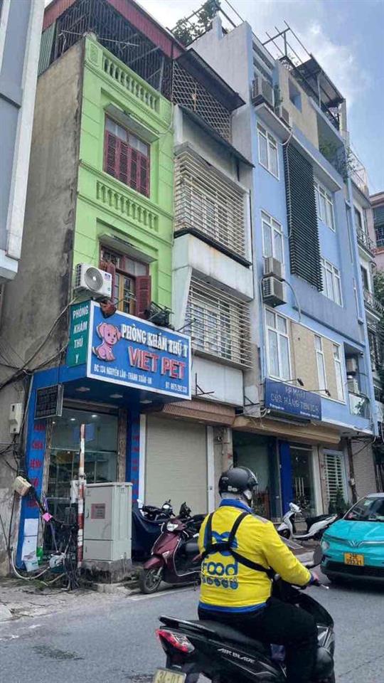 Chính chủ cần cho thuê nhà nguyên căn 3.5 tầng mặt phố Nguyễn Lân