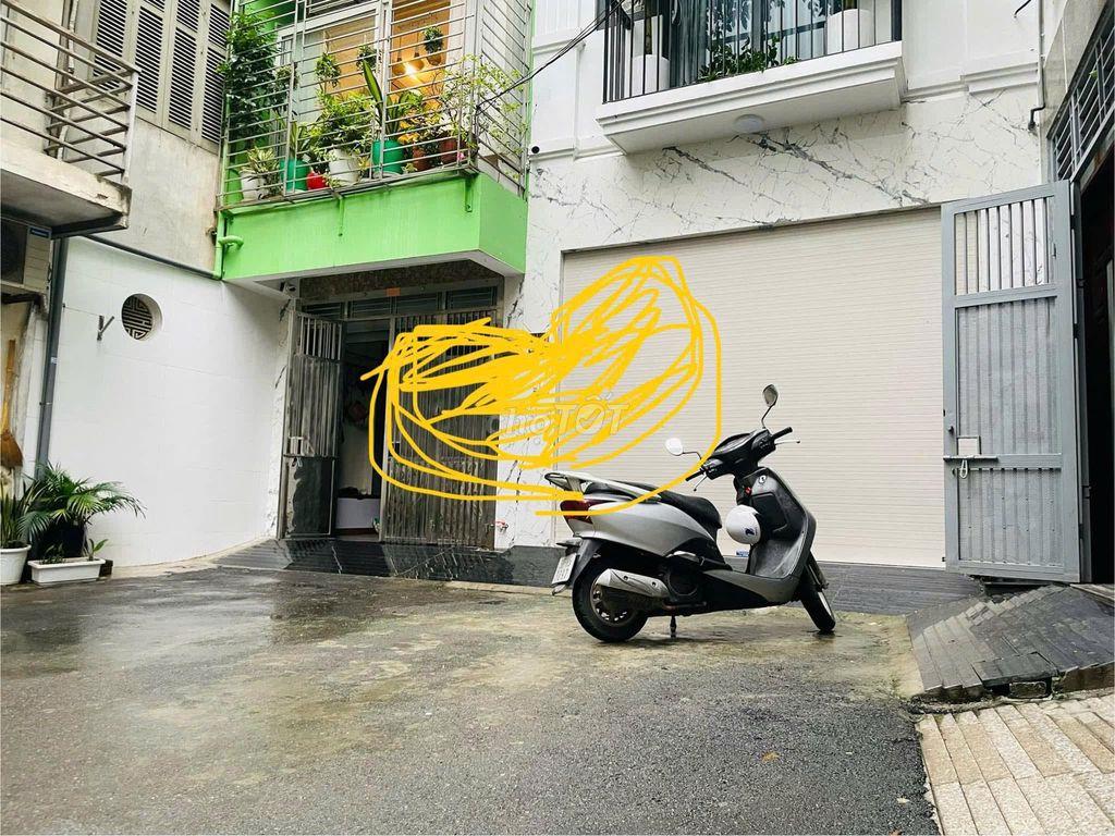 ( Hoa Hồng 1 tháng ) Có sân,oto đỗ cửa vào nhà, làm văn phòng,bán hàng