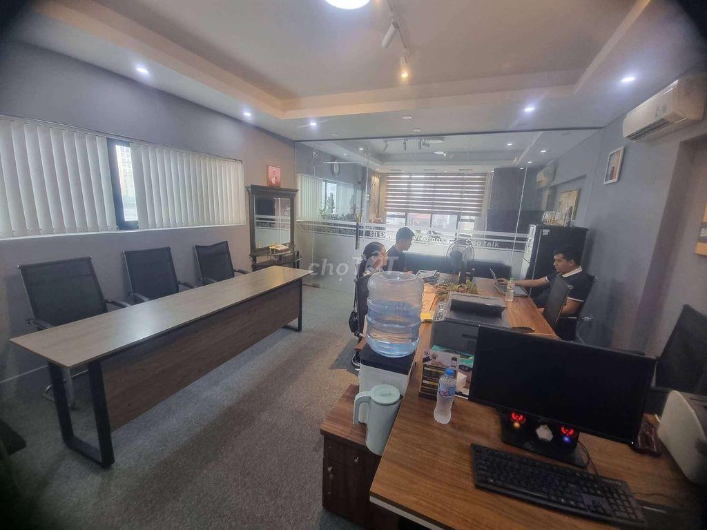 Cho thuê hoặc chia sẻ văn phòng làm việc