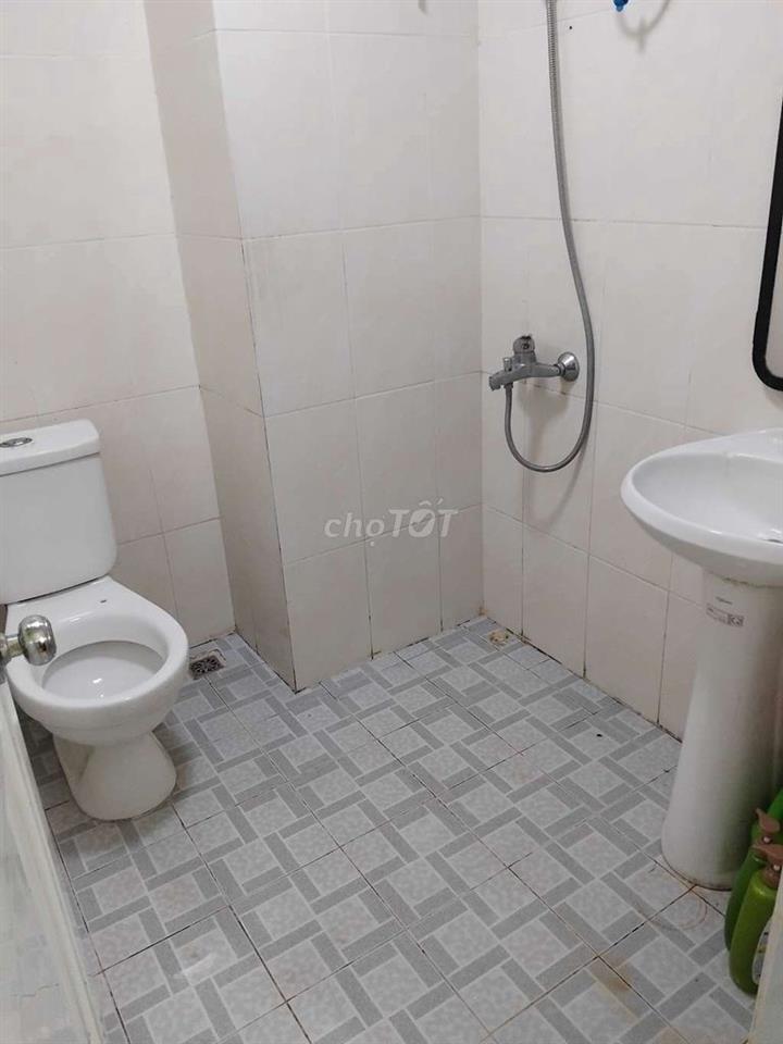 cho nữ thuê phòng trong chung cư giá 1triệu2