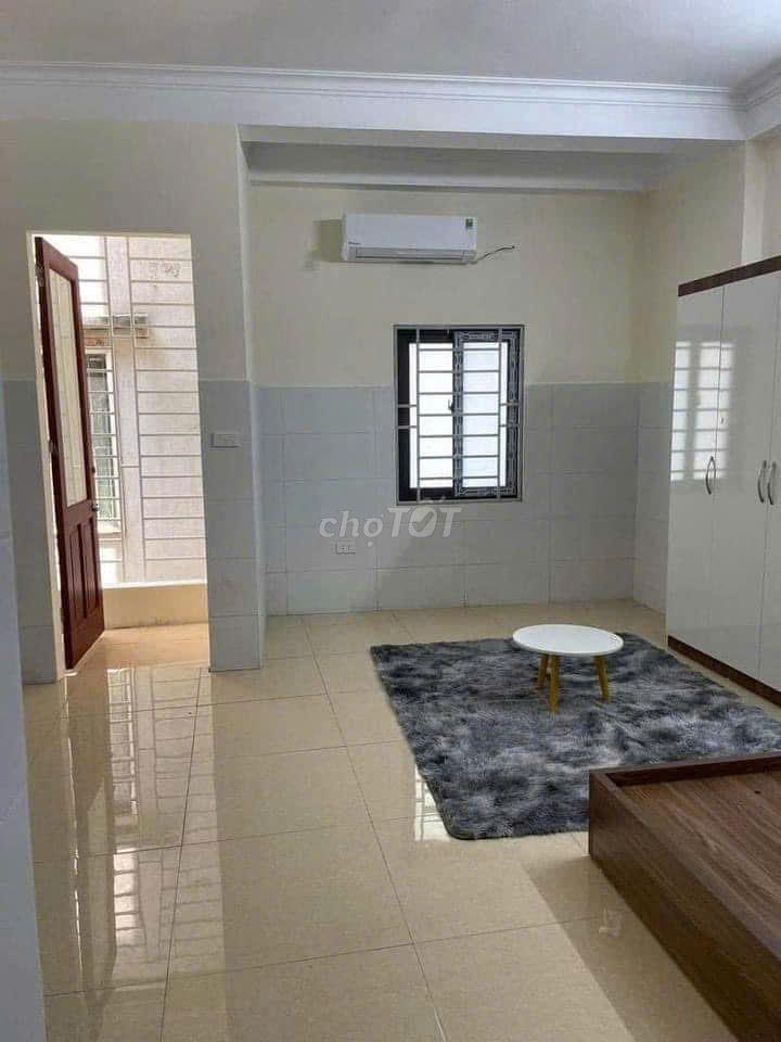 so 2/5/1 ngõ  127 Phùng Khoang phòng bên ngõ 68 Triều Khúc .