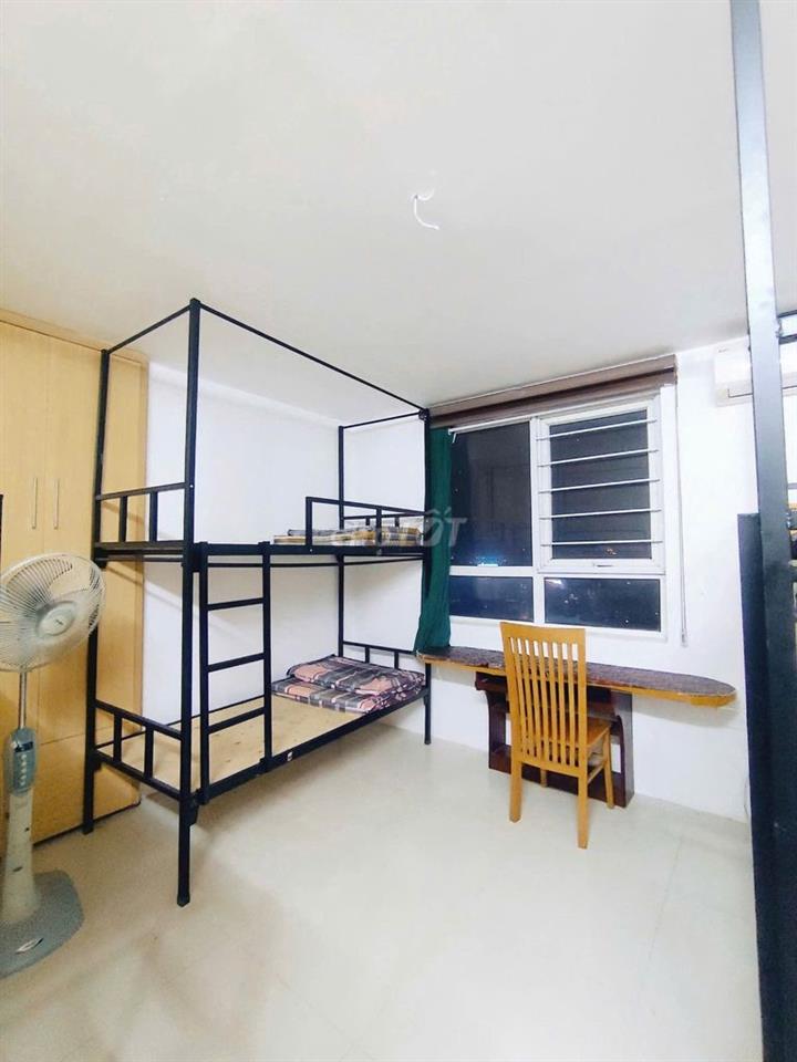 Cho thuê nhà ở ghép ngã tư Sở