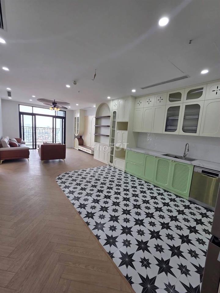 CHÍNH CHỦ BÁN CĂN HỘ ROYAL CITY – 132M² | 4 PHÒNG NGỦ | TÒA R2B