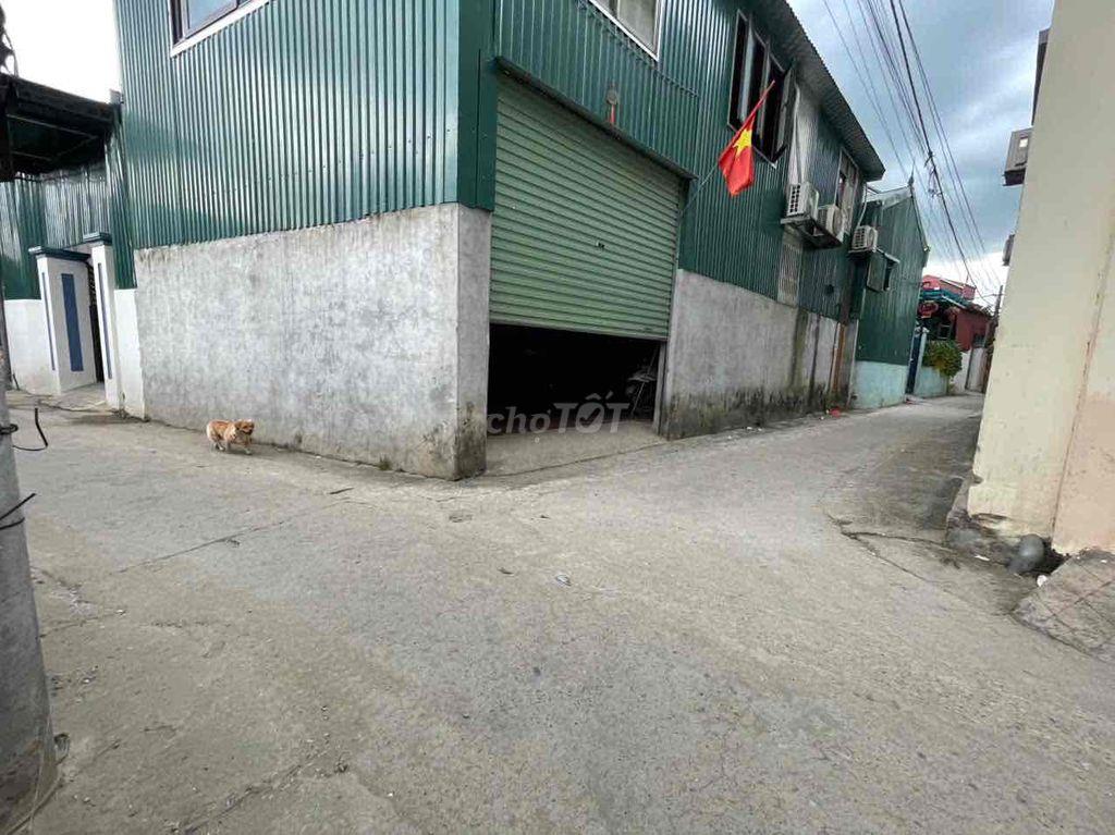 🔥Mua đất tặng nhà xưởng 2 tầng 🔥 🍀Lô góc 2 mặt tiền dân cư đông đúc  🚘
