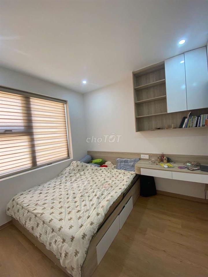 Cần bán căn 2 phòng ngủ giá rẻ.
