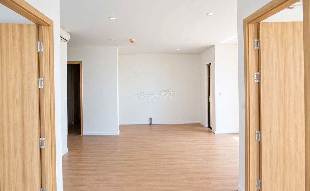 FOURS F2 – ẤN ĐỊNH NGÀY RA GIỎ HÀNG 23/6
