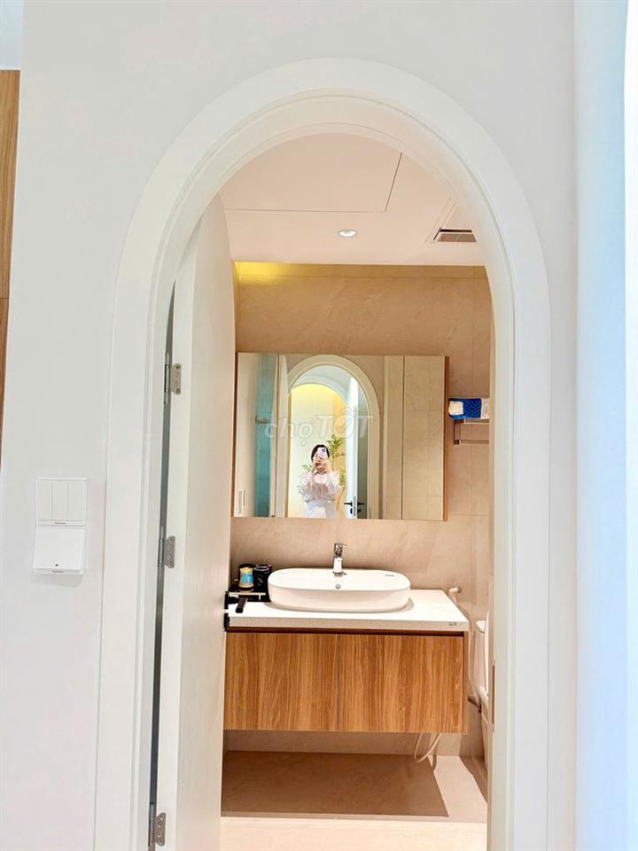 CHO THUÊ 2PN SUN PONTE NGAY CẦU RỒNG – VIEW SÔNG – FULL NỘI THẤT