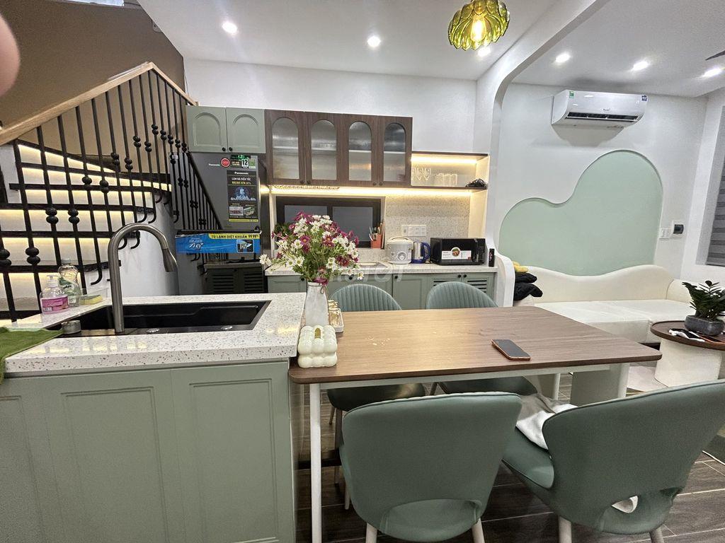 Cho thuê nhà nguyên căn Hoàng Diệu – nội thất cực xinh