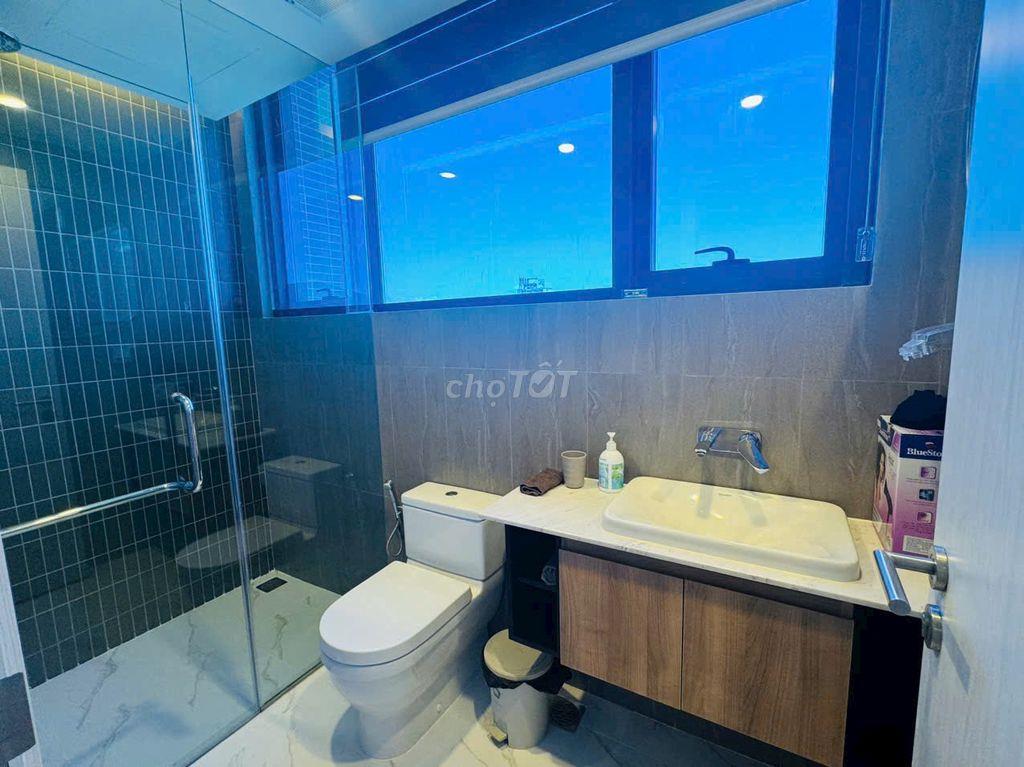 Chủ về Hà Nội cần bán căn hộ 2PN tầng 20 view sông Hàn, Đà Nẵng, sổ đỏ
