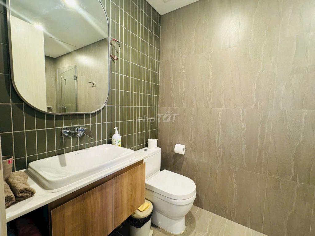 Chủ về Hà Nội cần bán căn hộ 2PN tầng 20 view sông Hàn, Đà Nẵng, sổ đỏ