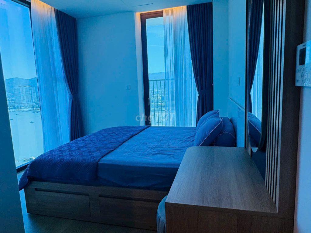 Chủ về Hà Nội cần bán căn hộ 2PN tầng 20 view sông Hàn, Đà Nẵng, sổ đỏ