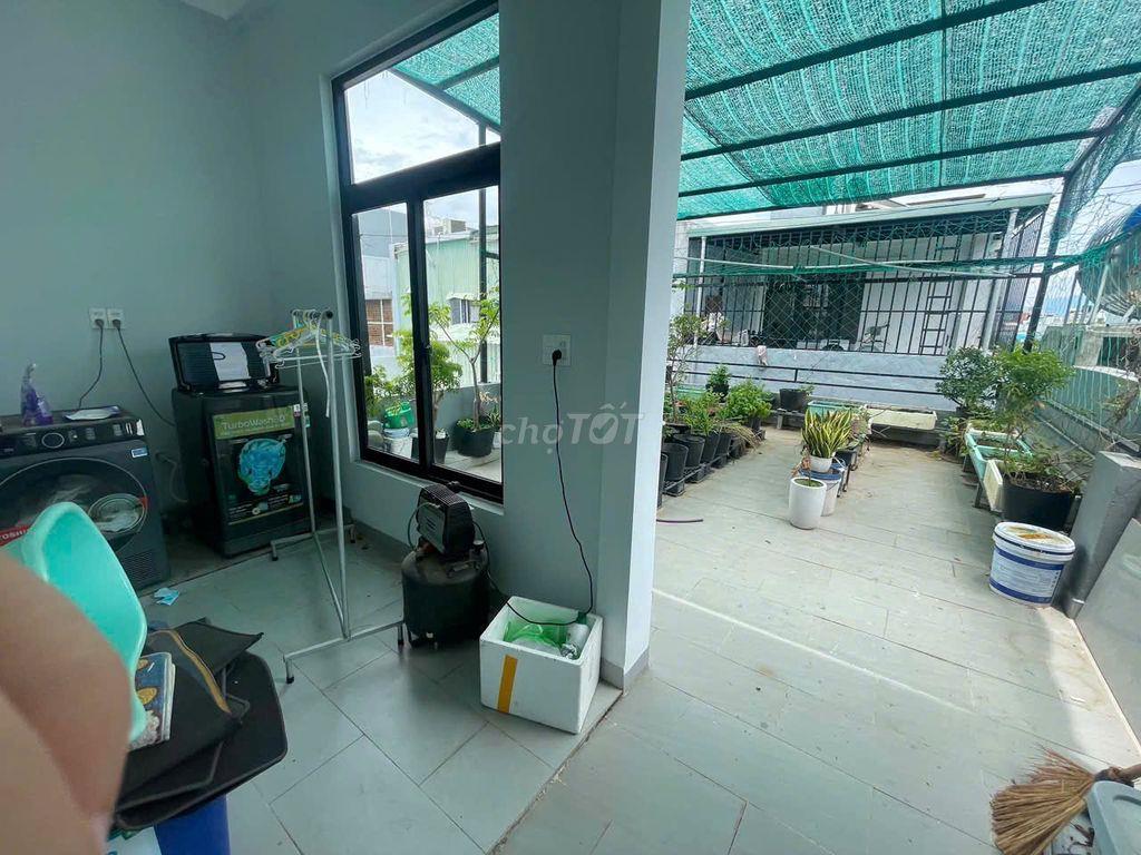 NHÀ NGUYÊN CĂN HÒA XUÂN 3 TẦNG, 3PN, 3NVS, 2 PHÒNG TRỐNG, 1 VƯỜN TẦNG