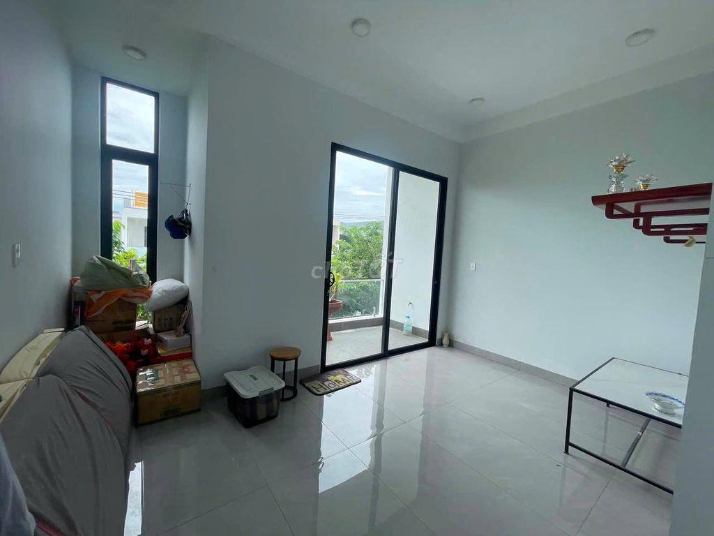 NHÀ NGUYÊN CĂN HÒA XUÂN 3 TẦNG, 3PN, 3NVS, 2 PHÒNG TRỐNG, 1 VƯỜN TẦNG