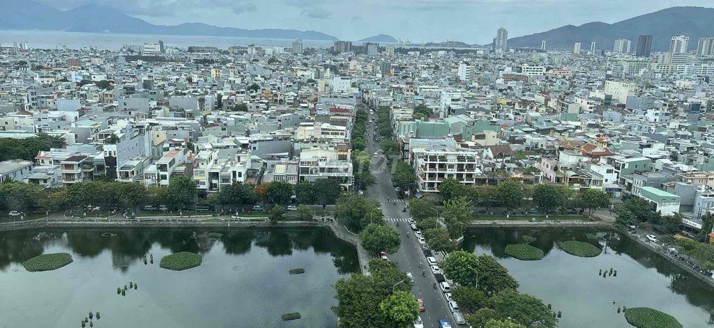 Nằm xem pháo hoa, căn hộ view đỉnh