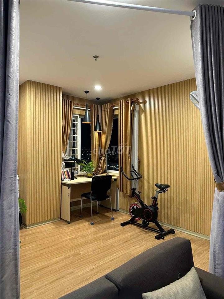 Cần Bán căn chung cư hoà khánh 2 phòng ngủ.