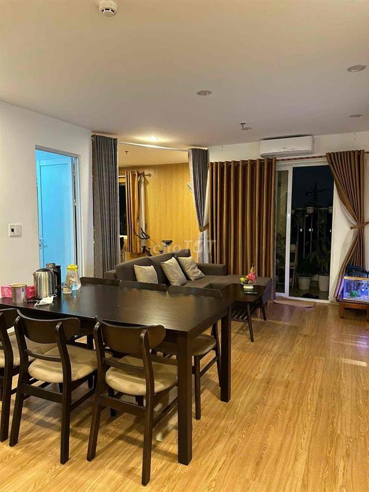 Cần Bán căn chung cư hoà khánh 2 phòng ngủ.