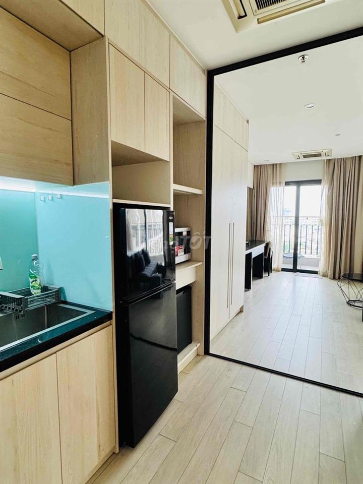 căn studio Đà Nẵng Golden Bay - view phố