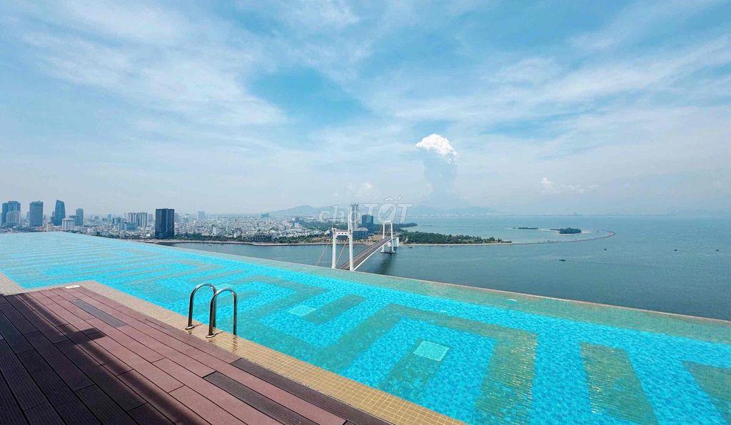 căn studio Đà Nẵng Golden Bay - view phố