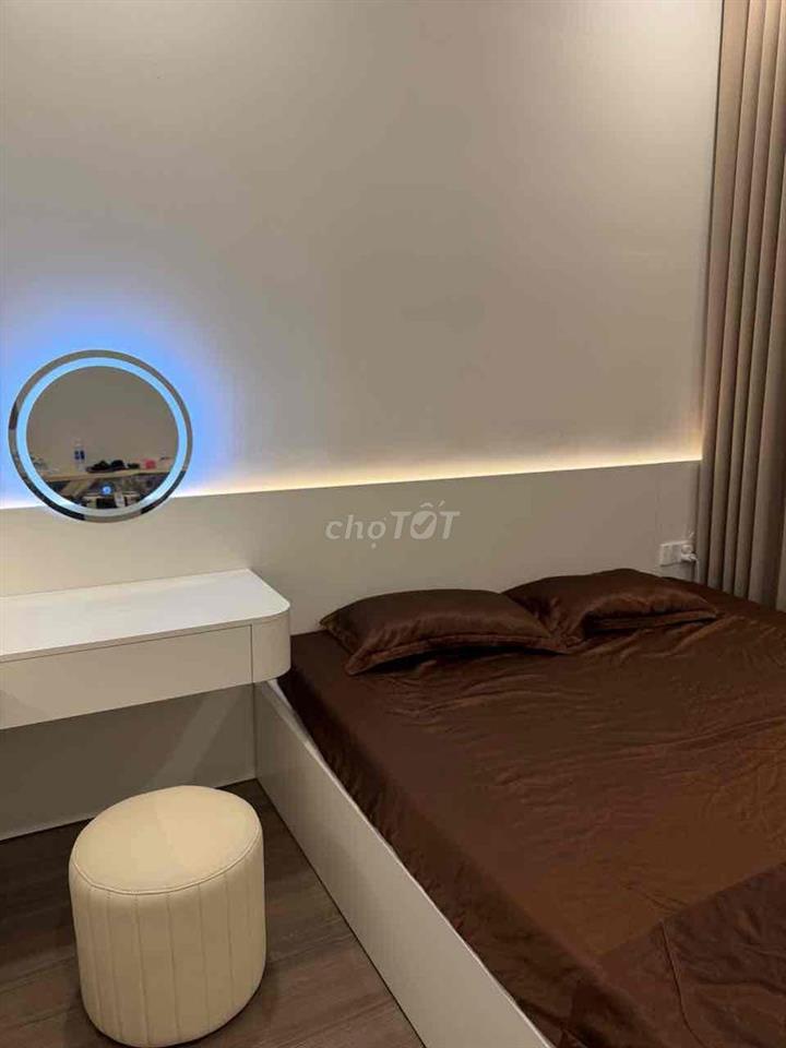 Bán căn FPT plaza3 full nội thất