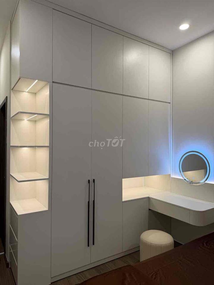 Bán căn FPT plaza3 full nội thất