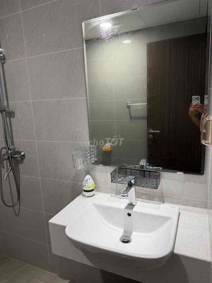 Bán căn FPT plaza3 full nội thất