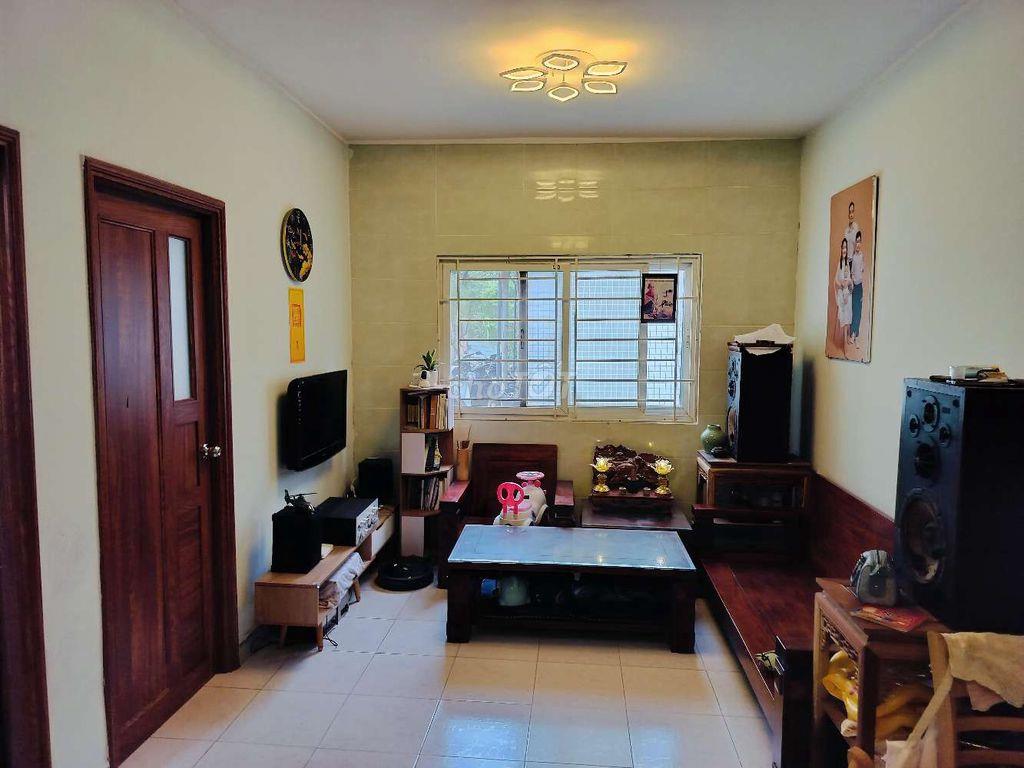 Bán chung cư Bluehouse Tầng trệt