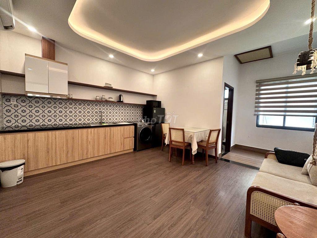 CHO THUÊ CĂN HỘ 1 PHÒNG NGỦ BAN CÔNG RỘNG_ĐƯỜNG HẢI TRIỀU