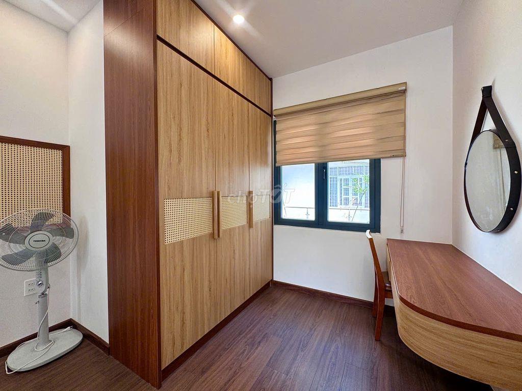 CHO THUÊ CĂN HỘ 1 PHÒNG NGỦ BAN CÔNG RỘNG_ĐƯỜNG HẢI TRIỀU