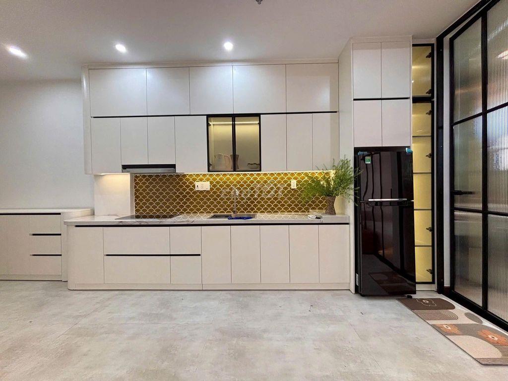 🏡  CHO THUÊ CĂN HỘ 2 PHÒNG NGỦ VỚI SÂN THƯỢNG SIÊU RỘNG | ĐÀ NẴNG