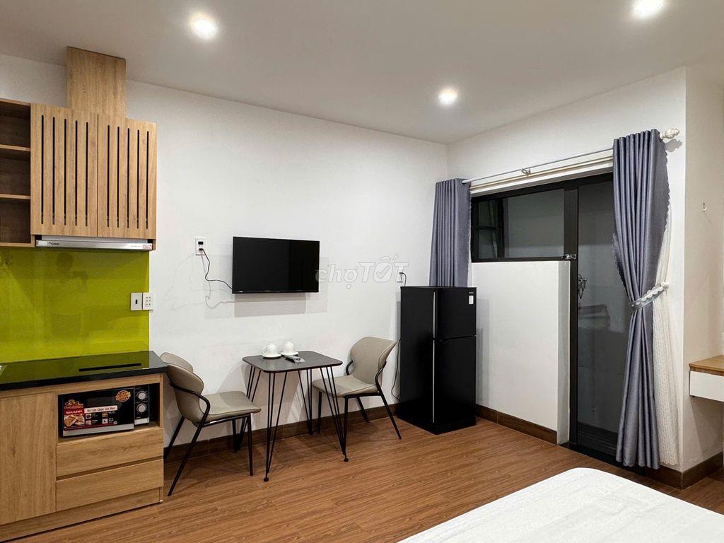 Căn hộ studio sát biển Mỹ Khê, có máy giặt riêng, giá cực tốt