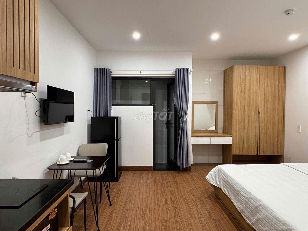 Căn hộ studio sát biển Mỹ Khê, có máy giặt riêng, giá cực tốt