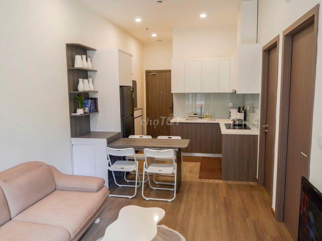 Cho thuê căn hộ 2 phòng ngủ, có hồ bơi, mới sạch sẽ, giá cực rẻ