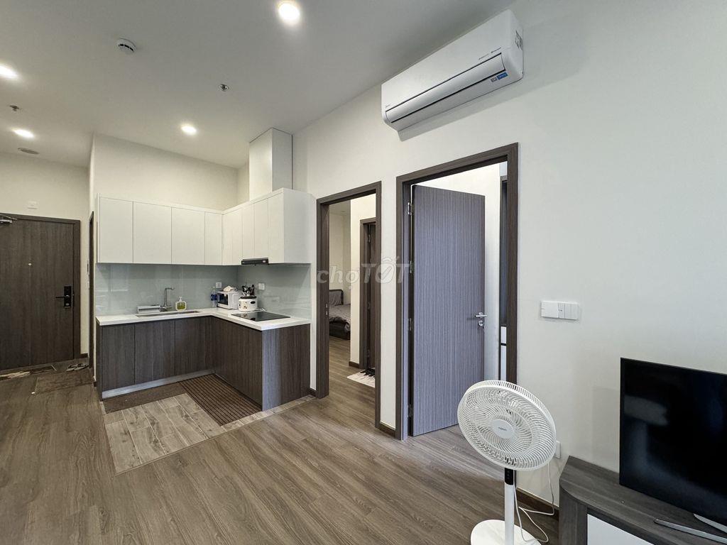 Cho thuê căn hộ 2 phòng ngủ, có hồ bơi, mới sạch sẽ, giá cực rẻ